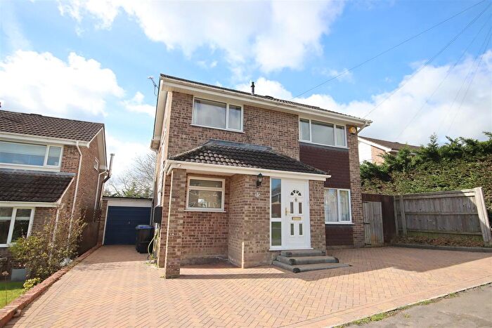 4 Bedroom Detached House For Sale In Matford Hill, Chippenham, SN15