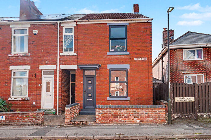 4 Bedroom Terraced House For Sale In Sydney Street, Brampton, S40