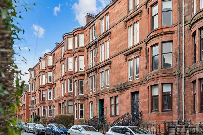 3 Bedroom Flat For Sale In Caird Drive, Flat /, Partickhill, Glasgow, G11