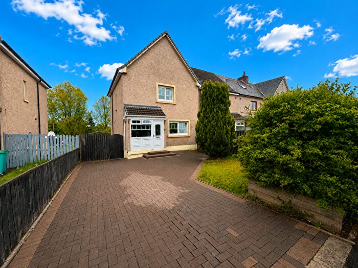 3 Bedroom End Of Terrace House For Sale In South Commonhead Avenue, Airdrie, ML6