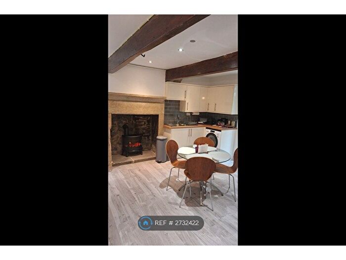 2 Bedroom Terraced House To Rent In Hermit Hole, Keighley, BD21