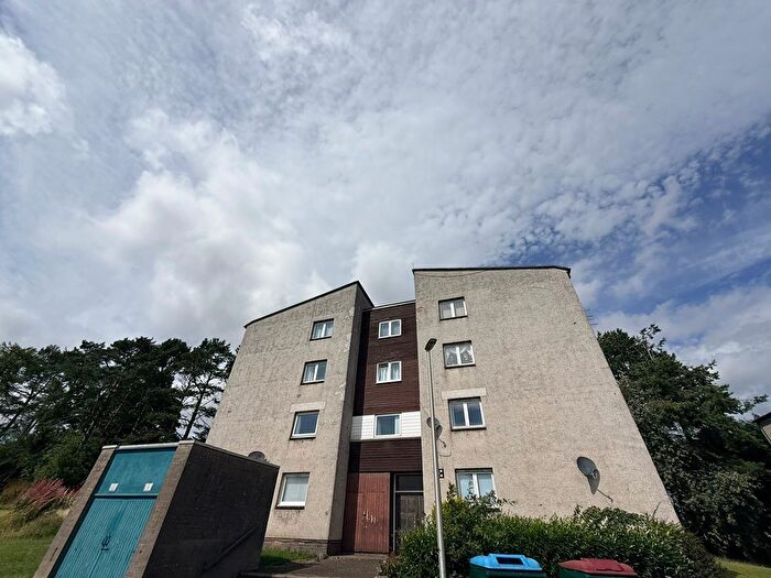 2 Bedroom Flat To Rent In Abernethy Road, Dundee, DD5