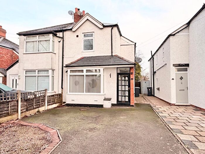 3 Bedroom Semi Detached House For Sale In Coleshill Road, Water Orton, Birmingham, B46
