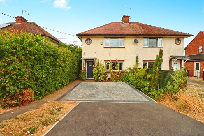 3 Bedroom Semi Detached House For Sale In Mill Road, Woodford, NN14