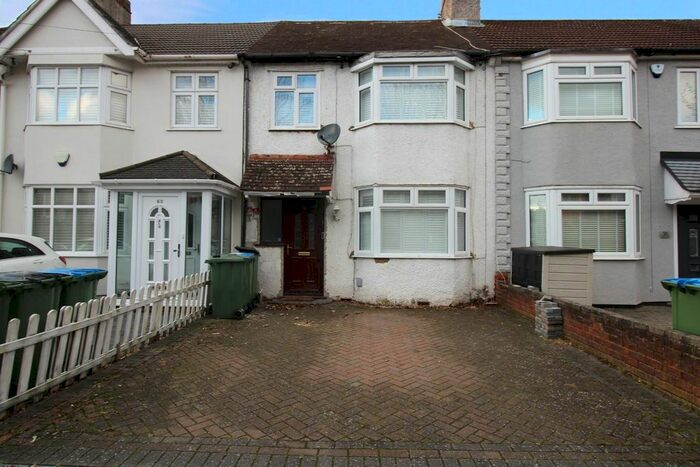 3 Bedroom Property To Rent In Bastion Road, London, SE2