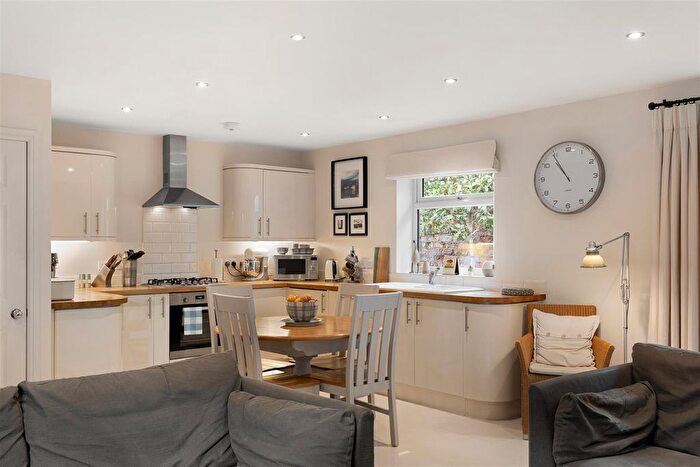 2 Bedroom Detached Bungalow For Sale In Tadcaster Road, Dringhouses, York, YO24