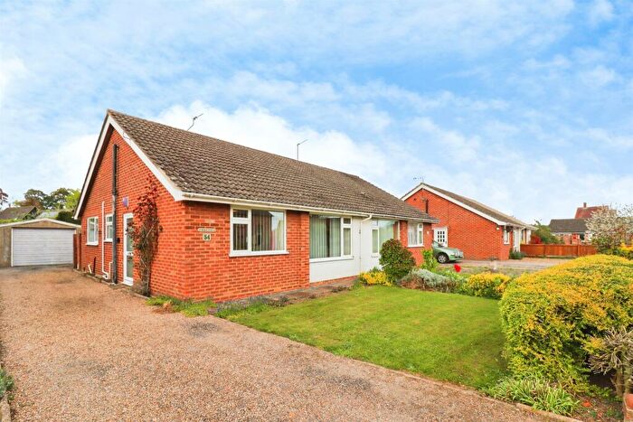 2 Bedroom Semi-Detached Bungalow For Sale In Great Melton Road, Hethersett, Norwich, NR9