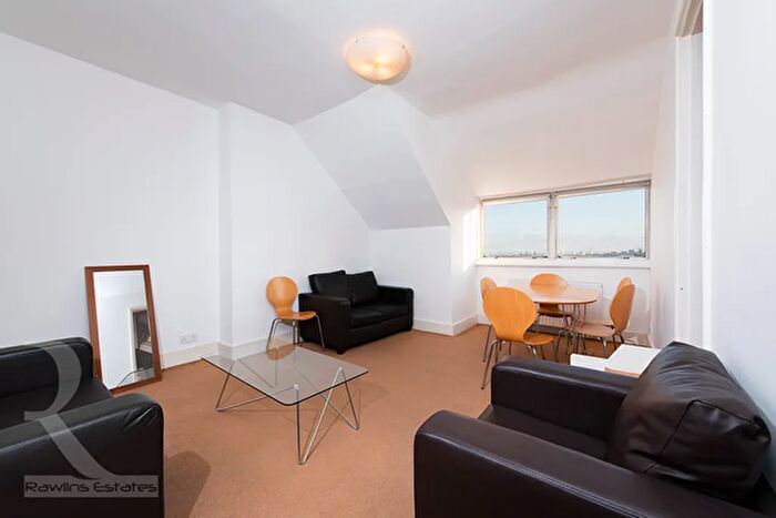 1 Bedroom Flat To Rent In Church Crescent, Muswell Hill, N10