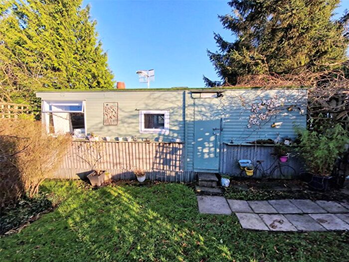 1 Bedroom Detached House To Rent In The Caravan, Canal Side, Tardebigge, Bromsgrove, B60