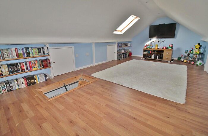 3 Bedroom Terraced House For Sale In Holybourne Road, Havant, PO9