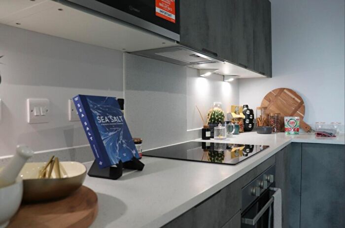 2 Bedroom Apartment To Rent In The Interchange, Stockport, SK3