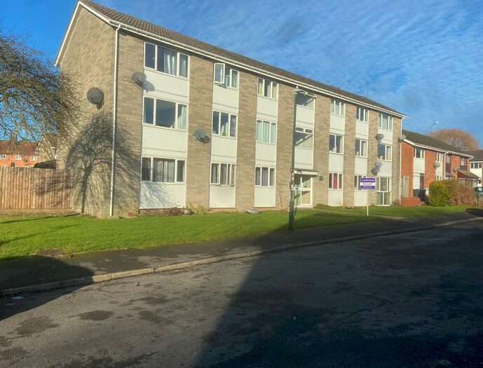 2 Bedroom Flat To Rent In Horsewell, Southam CV47