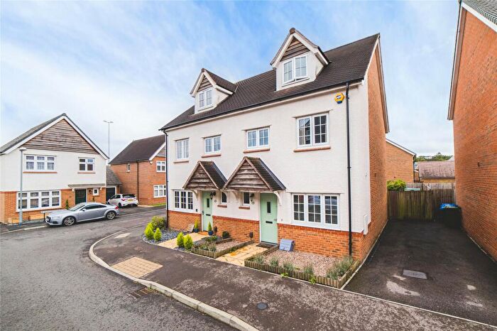 4 Bedroom Semi-Detached House To Rent In Crane Road, Bracknell, Berkshire, RG12