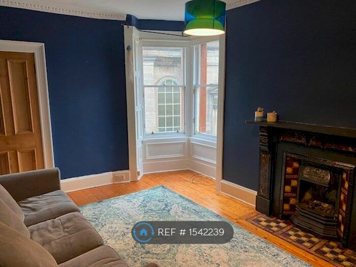 2 Bedroom Flat To Rent In St. Stephen Street, Edinburgh, EH3