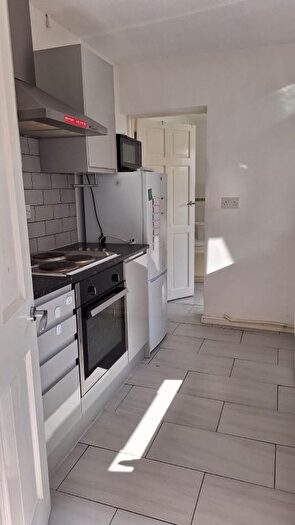 4 Bedroom Terraced House To Rent In Pratt Road, Rushden, NN10