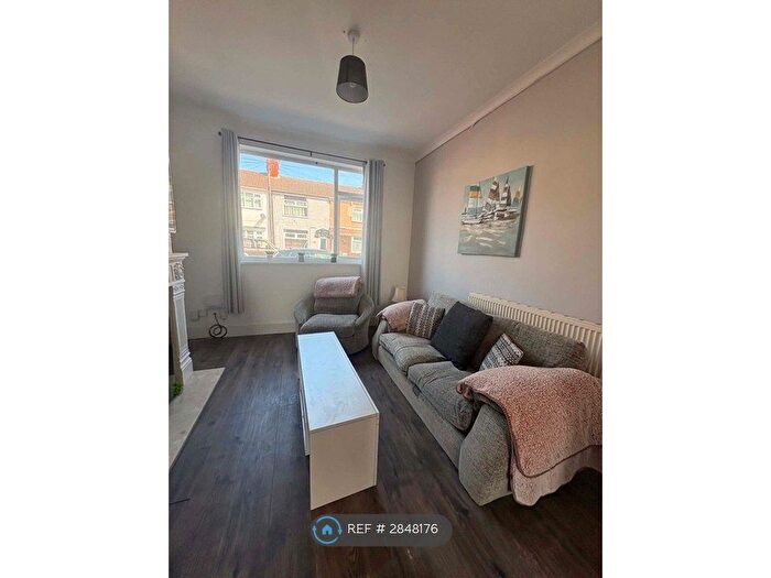 2 Bedroom Terraced House To Rent In Legsby Avenue, Grimsby, DN32