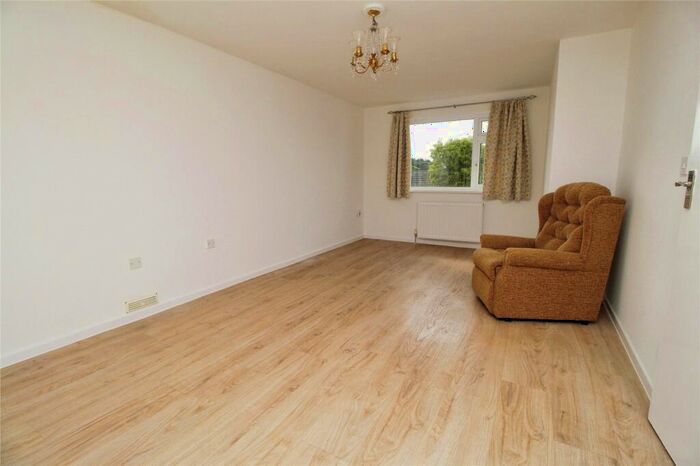 2 Bedroom Bungalow For Sale In Bideford, Devon, EX39
