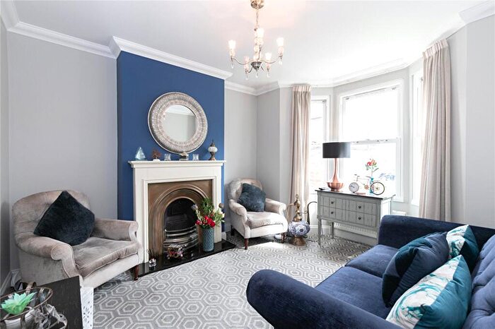 4 Bedroom Terraced House To Rent In Essex Street, Oxford, OX4