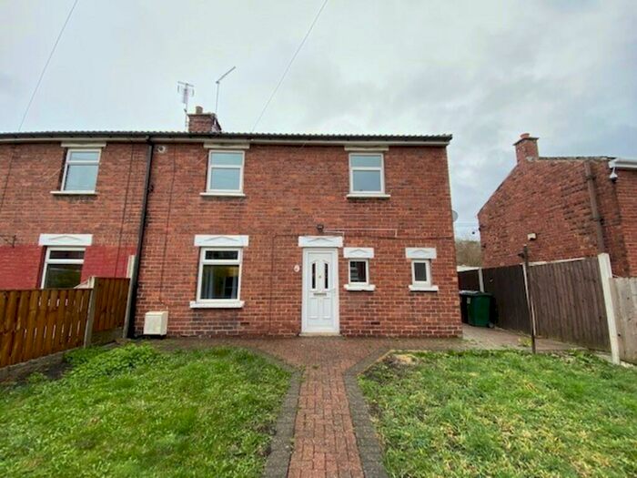 2 Bedroom Semi-Detached House To Rent In Millindale, Maltby, S66