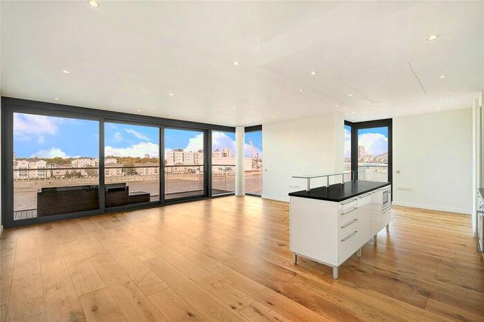 2 Bedroom Flat To Rent In Mandel House, Eastfields Avenue, London, SW18