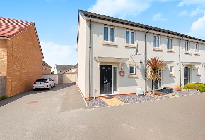 2 Bedroom End Of Terrace House For Sale In Claypits Road, Roundswell, Barnstaple, North Devon, EX31