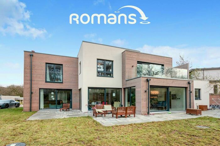 4 Bedroom Detached House To Rent In Peace Meadow Close, GU10