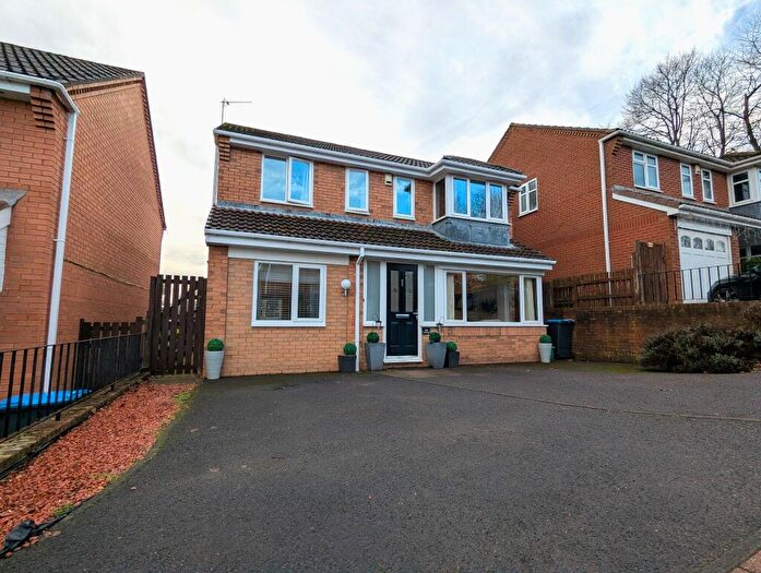 3 Bedroom Detached House For Sale In Castle Riggs, Chester Le Street, DH2