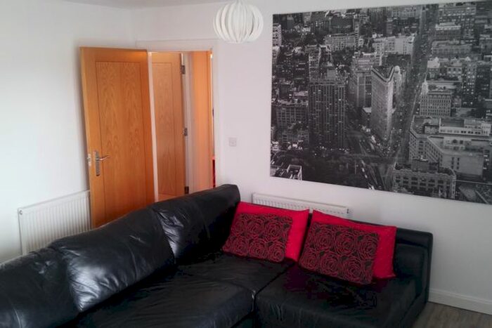2 Bedroom Flat To Rent In St Stephens Court, Maritime Quarter, Swansea, SA1