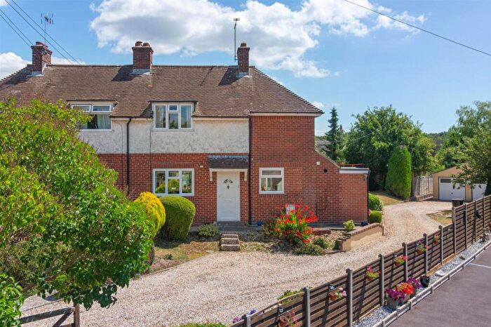 3 Bedroom Semi-Detached House For Sale In Pound Close, Charminster, Dorchester, DT2