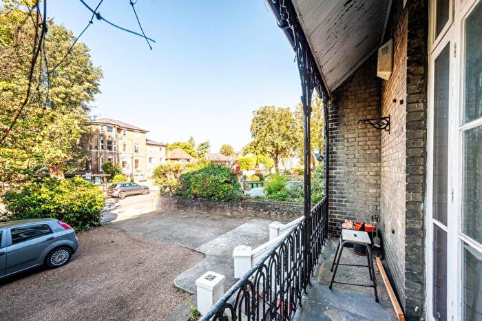 1 Bedroom Flat To Rent In Kidbrooke Park Road, Blackheath, London, SE3