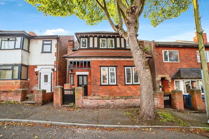 4 Bedroom Detached House For Sale In West Hill Avenue, Mansfield, Nottinghamshire, NG18