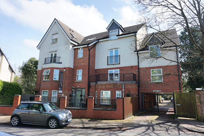 2 Bedroom Apartment For Sale In Montague Road, Birmingham, B16