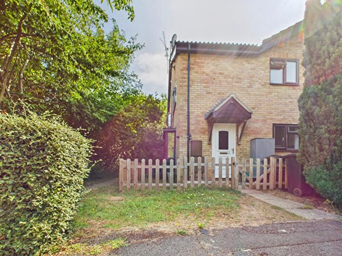 1 Bedroom Terraced House To Rent In Petersfield Close, Chineham, Basingstoke, RG24