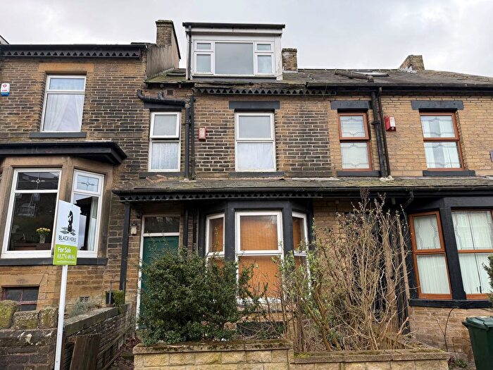 4 Bedroom Terraced House For Sale In Park Cliffe Road, Bradford, BD2