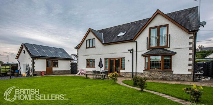 5 Bedroom Detached House For Sale In Station Terrace, Llanybydder, Carmarthenshire, SA40