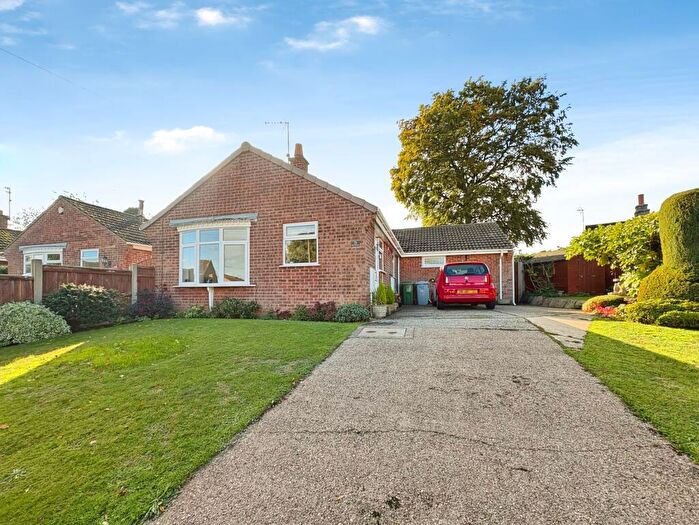 3 Bedroom Bungalow For Sale In Derwent Close, Mansfield, NG21