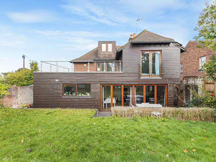 4 Bedroom Detached House For Sale In Cossington Road, Canterbury, CT1