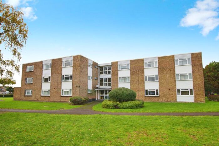1 Bedroom Flat For Sale In Marlborough Court, Royal Wootton Bassett, SN4