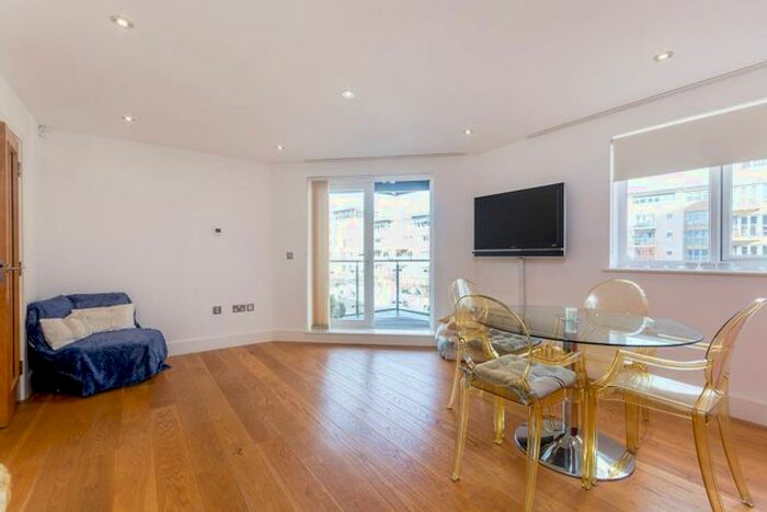 2 Bedroom Flat To Rent In Durham Wharf Drive, Brentford, TW8