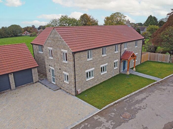 5 Bedroom Detached House For Sale In Manor Park, Keinton Mandeville, TA11