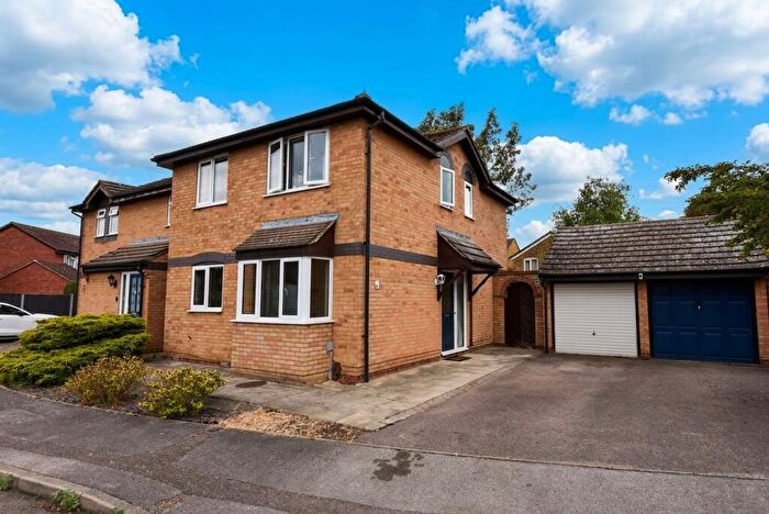 3 Bedroom Detached House For Sale In Blair Way, Eynesbury, PE19