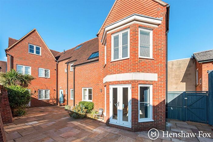 2 Bedroom Flat For Sale In The Old Bakery, Latimer Street, Romsey Town Centre, SO51