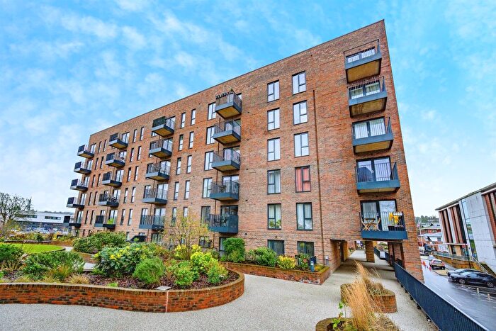 2 Bedroom Flat For Sale In Dacorum Way, Hemel Hempstead, HP1