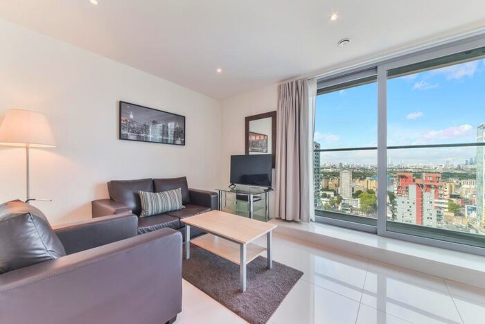 Flat To Rent In Pan Peninsula Square, Canary Wharf, London, E14