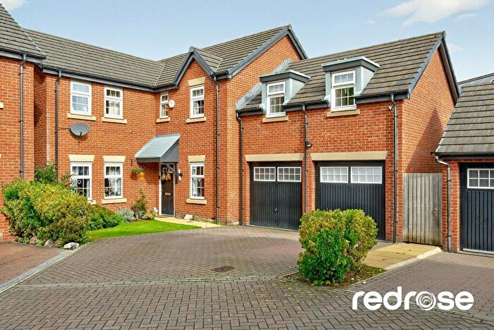 5 Bedroom Detached House For Sale In Worlington Close, Buckshaw Village, PR7