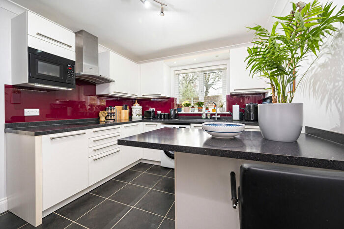 2 Bedroom Detached Bungalow For Sale In Leavenheath, Suffolk, CO6