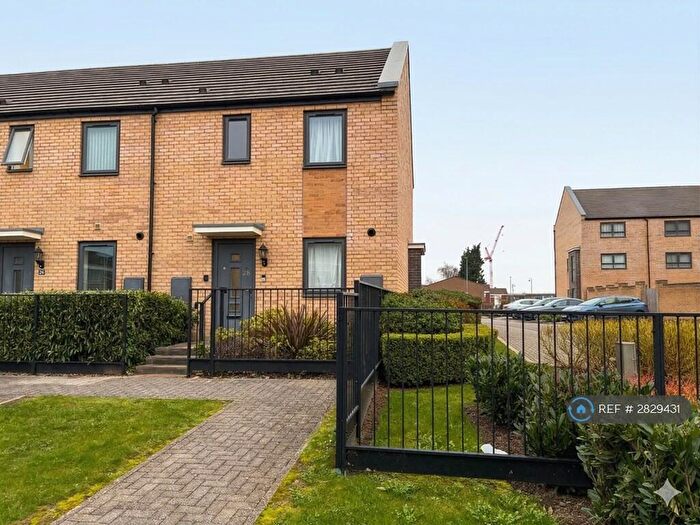 3 Bedroom End Of Terrace House To Rent In St Lukes Road, Birmingham, B5