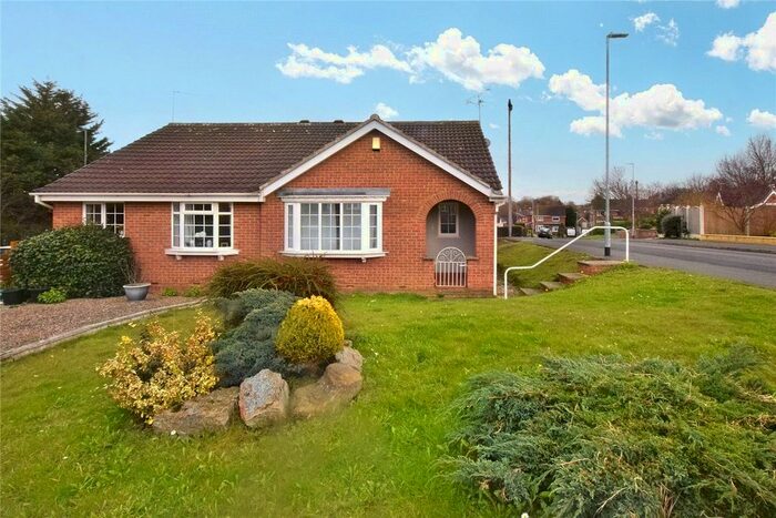 2 Bedroom Bungalow To Rent In Chestnut Gardens, Leeds, West Yorkshire, LS12