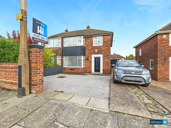 3 Bedroom Semi Detached House For Sale In Wicklow Road, Doncaster, South Yorkshire, DN2