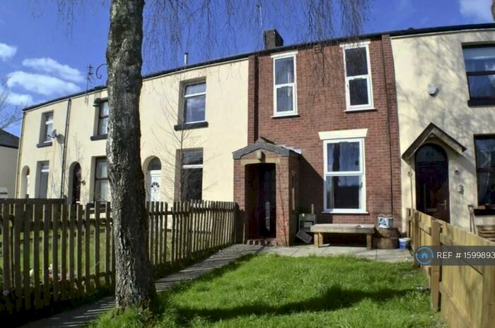 2 Bedroom Terraced House To Rent In Partington Street, Rochdale, OL11